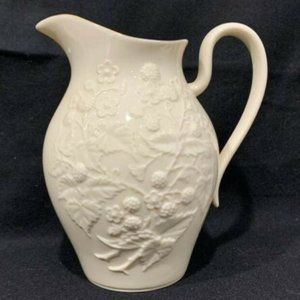 Lenox Ivory Pitcher 24K Gold Berries and Flowers